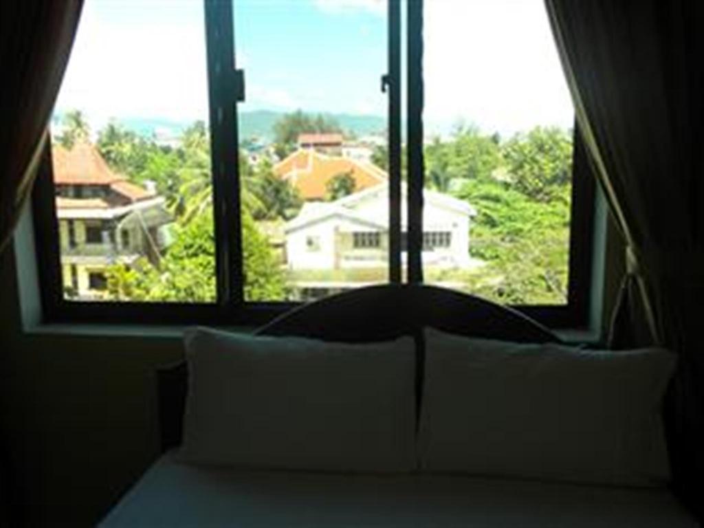 Nyny Hotel Kampot Exteriör bild